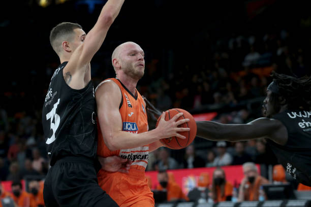 队各自战略 队各自战略