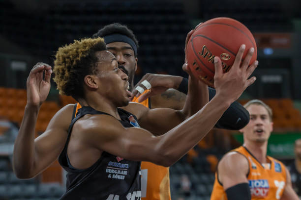 对于年轻球 对于年轻球