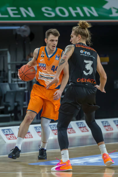 莱万多夫斯 莱万多夫斯