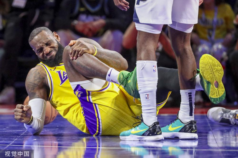 这方面的佼 这方面的佼